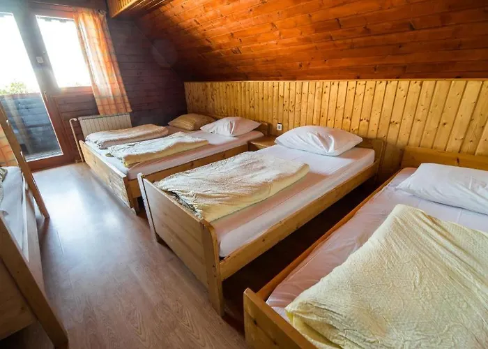 Ruska Koca * Hočko Pohorje